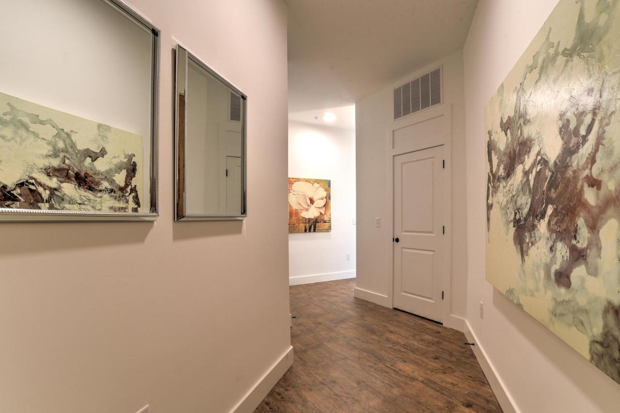 55 South Market 202 Holiday home